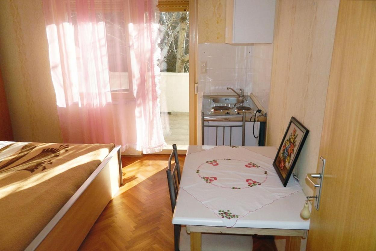 Studio Palit 3195A Екстериор снимка